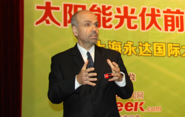 美國杜邦全球技術總監(jiān)Dr. HOMER ANTONIADIS發(fā)表演講